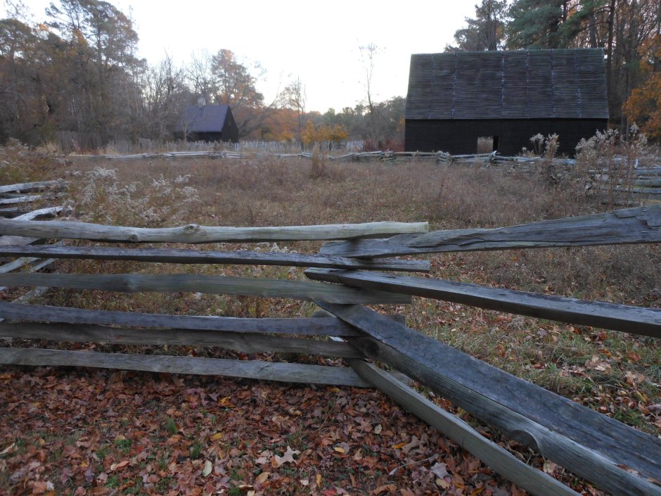Barn (foreground) & house, Godiah Spray Plantation, Historic St. Mary's City. Photo: Margaret Yocom, 2013.